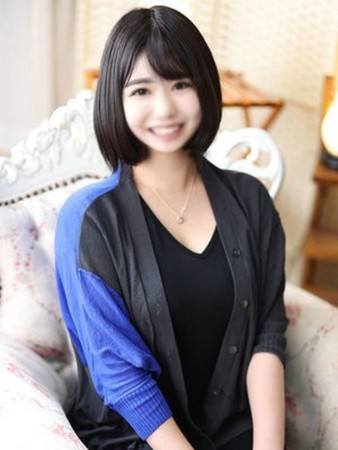 菊池もなさんの写真2枚目