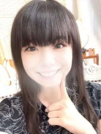 花井ゆずかさんの写真1枚目
