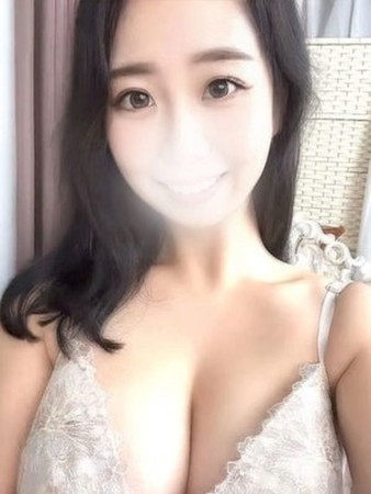 如月めがみさんの写真1枚目
