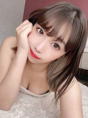 中越あずさんの写真1枚目