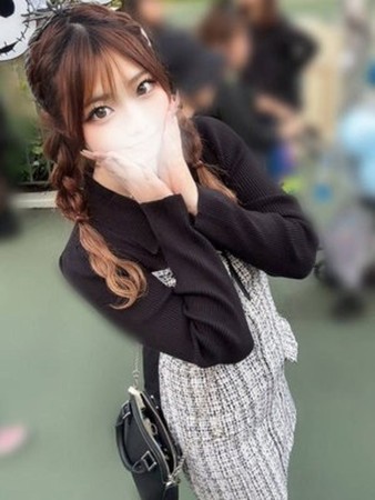 佐藤じゅりなさんの写真2枚目