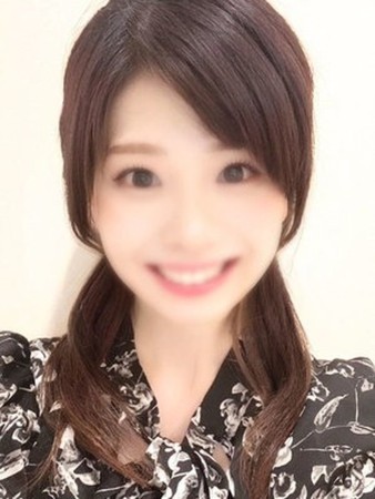 影山りょうさんの写真1枚目