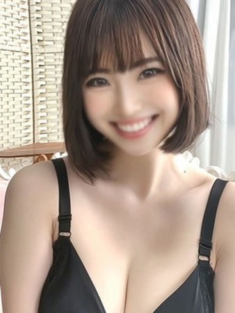 夏目ひまりさんの写真1枚目