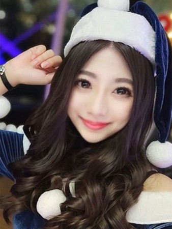 月島あいなさんの写真1枚目