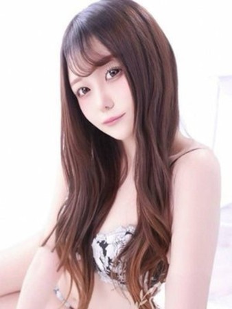 内海れいなさんの写真1枚目