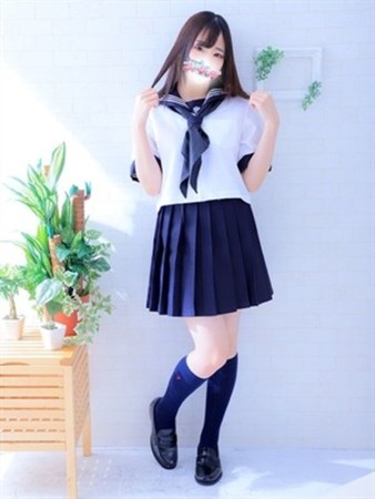 りお【FG系列】さんの写真2枚目