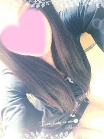 えりなさんの写真1枚目