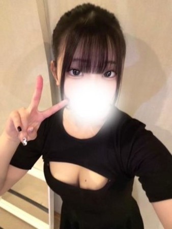 りりかさんの写真1枚目