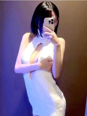 すずなさんの写真3枚目