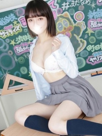 あやかさんの写真2枚目