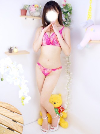 あみなさんの写真5枚目