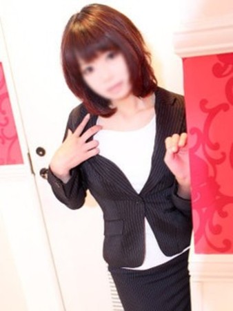 篠崎あきさんの写真3枚目