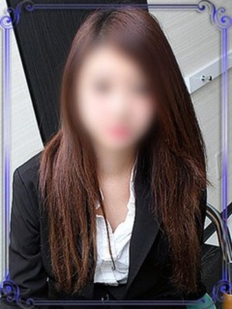 上条はるかさんの写真3枚目