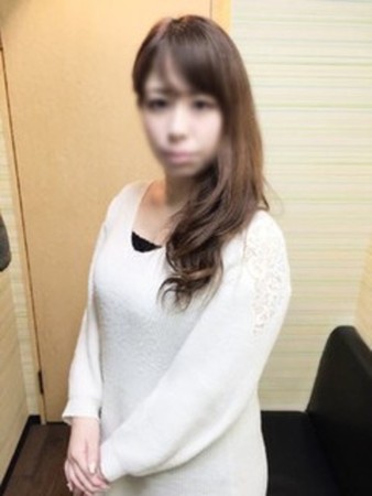 美波しずかさんの写真1枚目