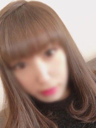金城さりあさんの写真1枚目