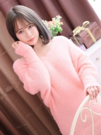 もえかさんの写真2枚目