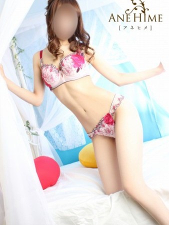 エレナさんの写真5枚目