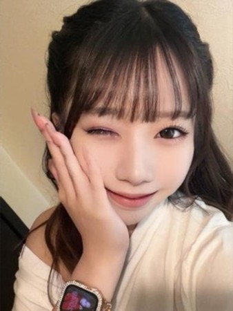 綾瀬まいさんの写真1枚目