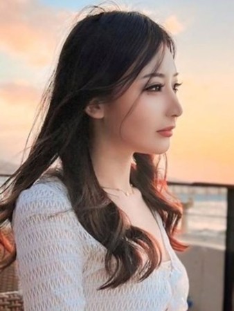 橋本のぞみさんの写真1枚目