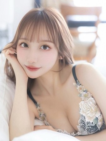 桜庭ゆきなさんの写真2枚目
