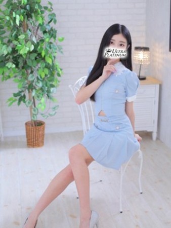 吉高ゆうこさんの写真4枚目