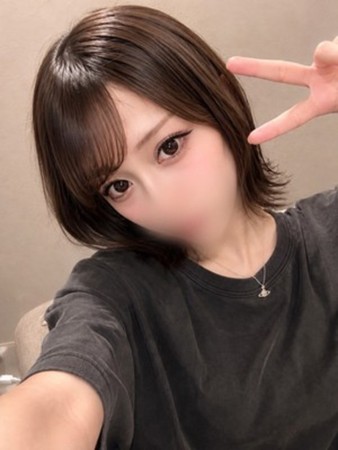 間野めぐるさんの写真2枚目