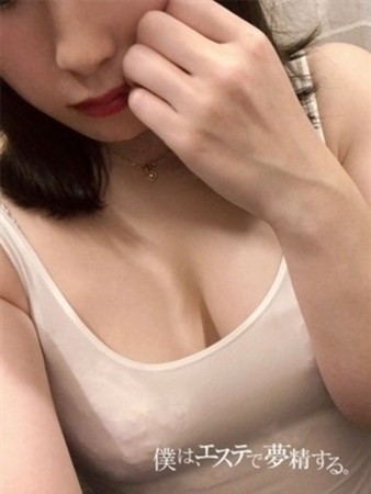 あやめさんの写真2枚目