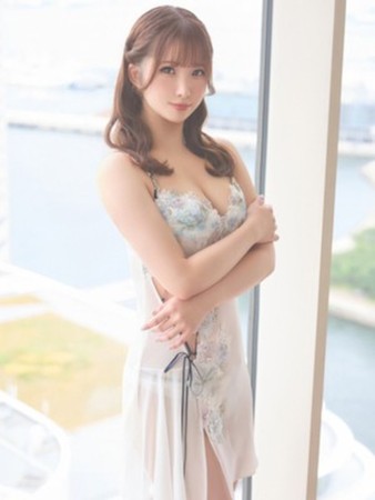 青葉すみれさんの写真3枚目