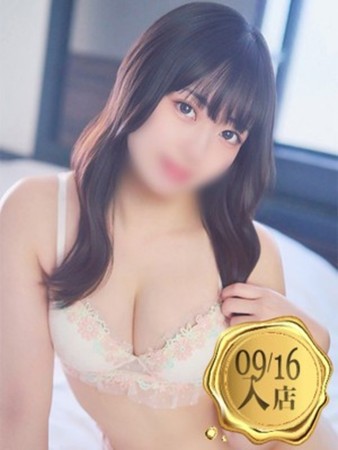 夢乃みるさんの写真1枚目