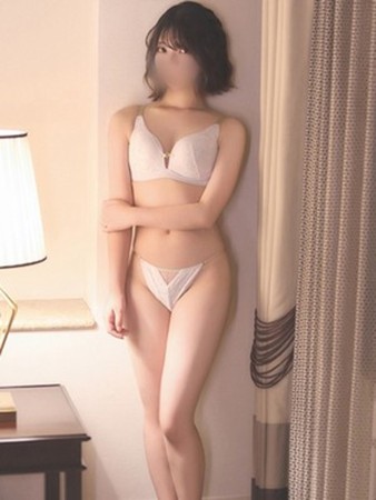 姫宮ういさんの写真3枚目