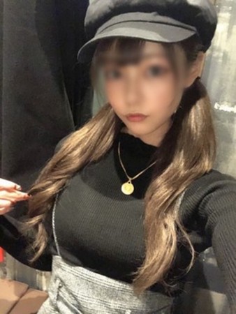 二ノ宮アリス【未経験18歳】さんの写真1枚目