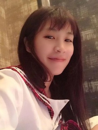 アズサさんの写真3枚目