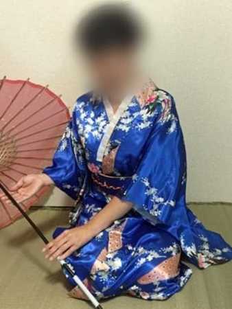 さゆりさんの写真4枚目