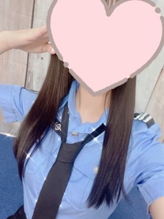 新人ゆうなさんの写真5枚目