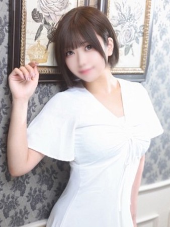 一色とわさんの写真5枚目