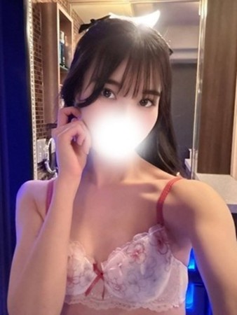 すみれさんの写真2枚目