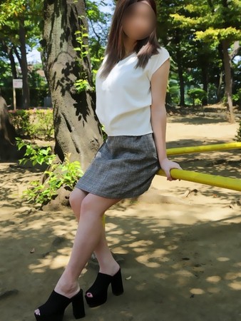 嶺花(れいか)さんの写真2枚目