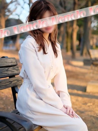 愛奈(あいな)さんの写真1枚目