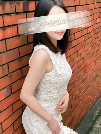 純恋(すみれ)さんの写真2枚目