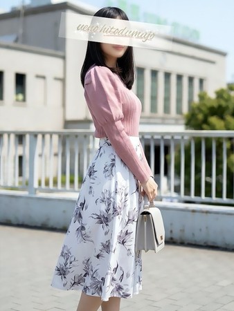 里咲(りさ)さんの写真3枚目