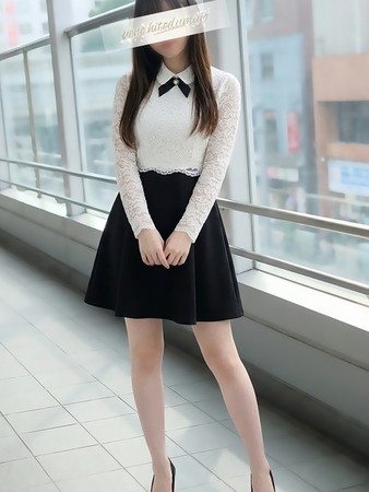 瑠奈(るな)さんの写真1枚目