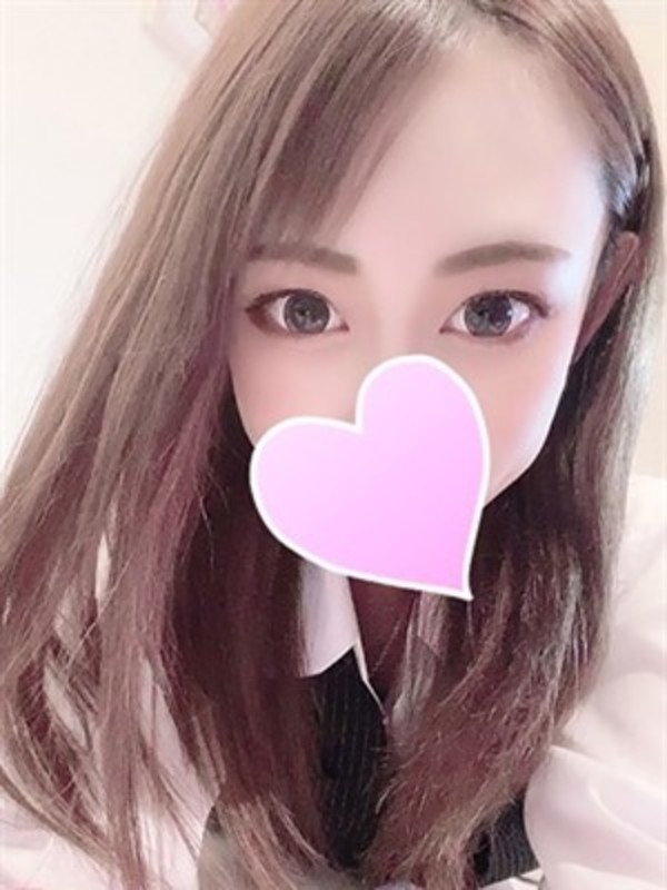 竹内ゆなさんの写真2枚目