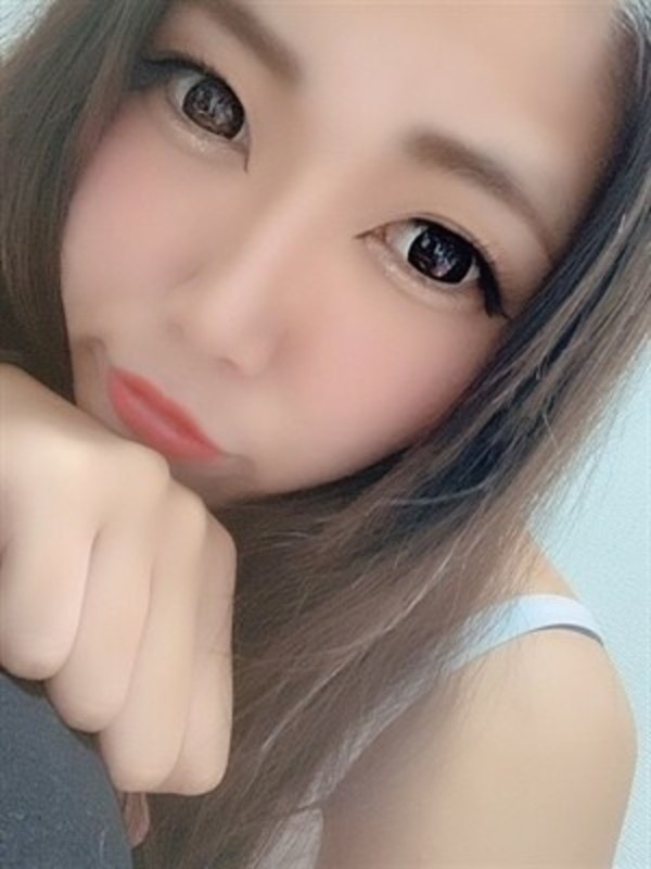 あいかさんの写真2枚目