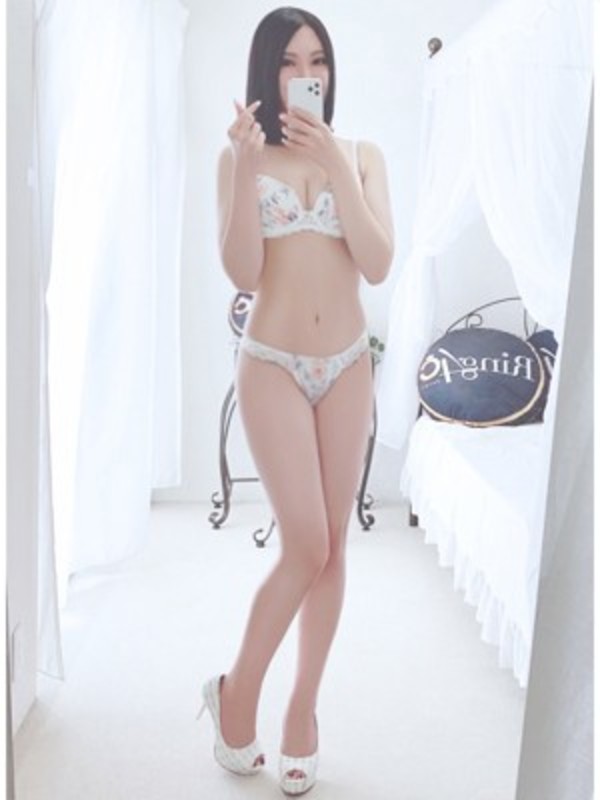 さやかさんの写真2枚目