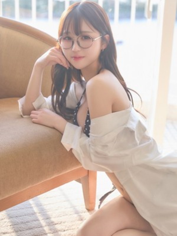 美咲うみさんの写真2枚目