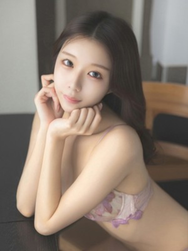 西野まりやさんの写真2枚目