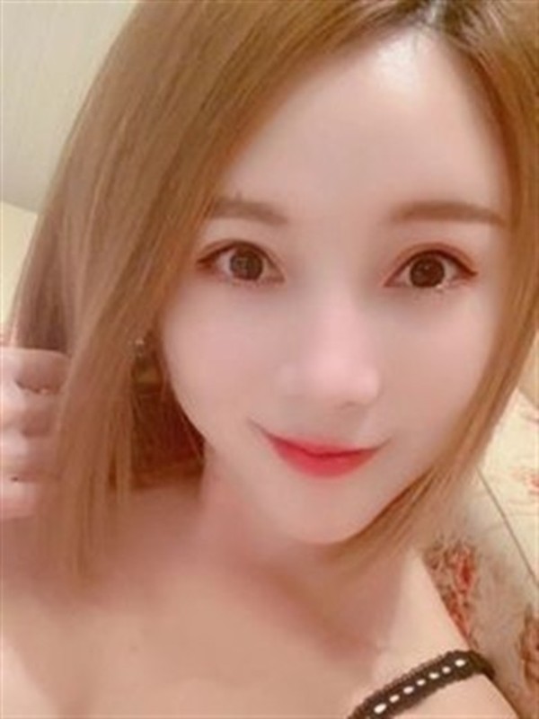 かのんさんの写真1枚目