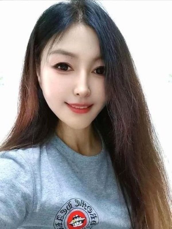 みやびさんの写真1枚目