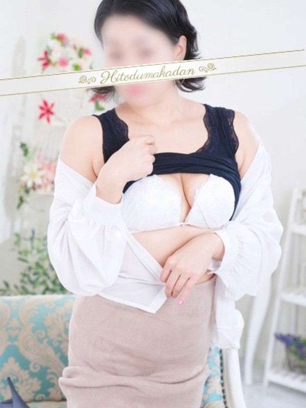 岩下しのさんの写真1枚目