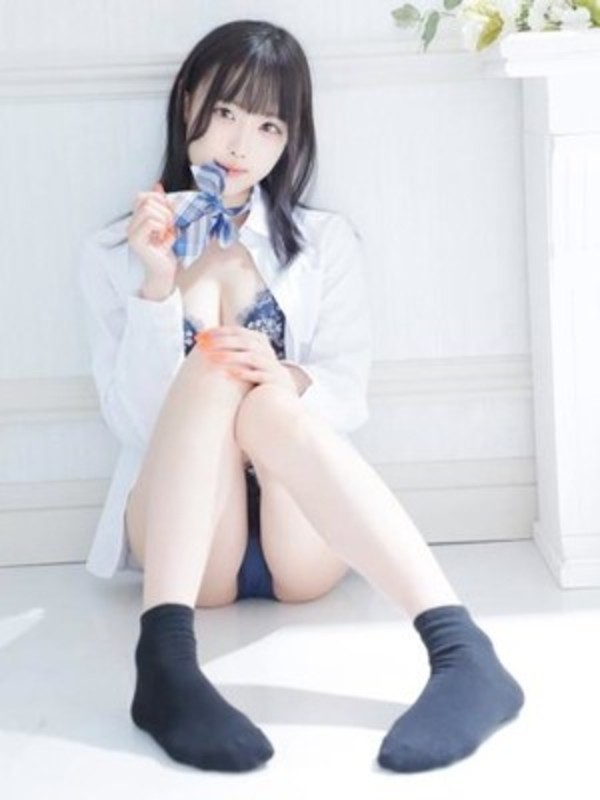 春野みいさんの写真3枚目